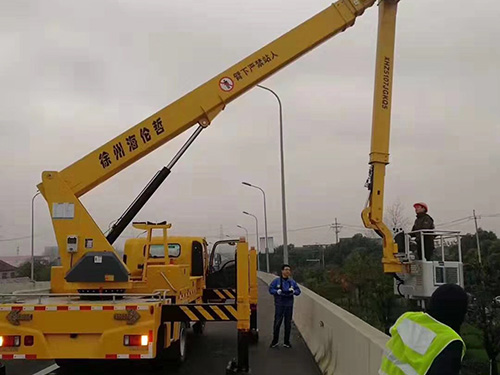 26米混合臂高空作業(yè)車